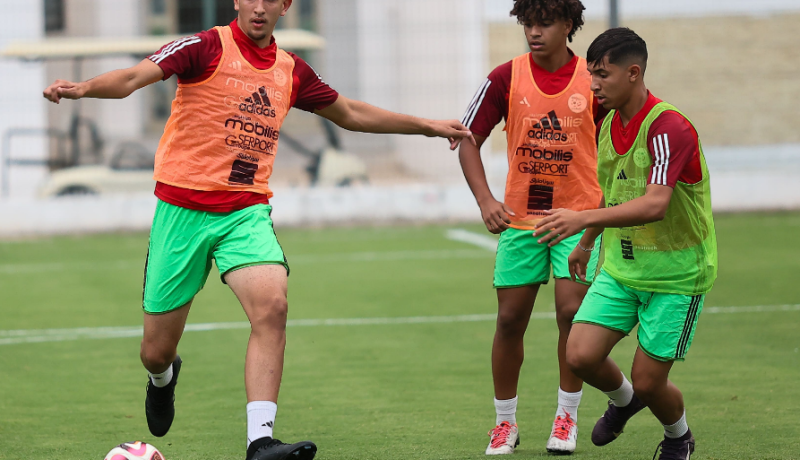 بالصور.. أشبال المنتخب الوطني يباشرون تربصهم بسيدي موسى