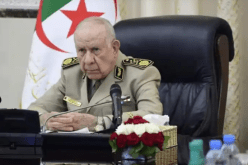 الفريق أوّل شنقريحة يُعزي في وفاة العميد كمال لخضر