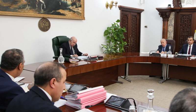 الرئيس تبون: خط السكة الحديدية الرابط بين تمنراست وشمال البلاد أولوية الأولويات