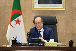 الوزير الأول يترأس اجتماع المجلس الوزاري المشترك