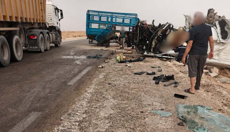 المغير.. وفاة شخص وإصابة 4 آخرين في اصطدام بين سيارة وشاحنة