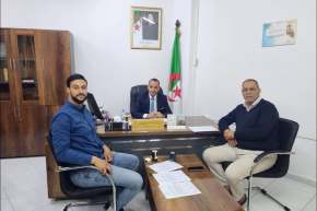 تسليم عقود امتياز لإنجاز مشاريع استثمارية بعدة ولايات