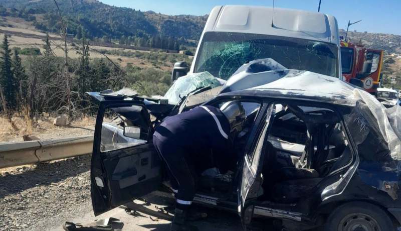 وفاة شخصين وإصابة 3 آخرين في حادث مرور بالمدية