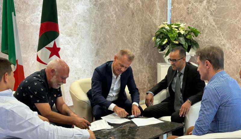 اتفاقية جزائرية-إيطالية لتصدير الرخام الجزائري نحو الصين