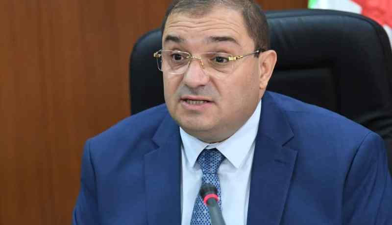 وزير العدل يتفقد مشاريع القطاع ويدشن مرافق قضائية غدا بوهران