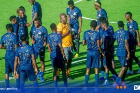 مدرب زامبيا يشحن لاعبيه قبل لقاء “الخضر”: “إنهم بشر مثلنا”