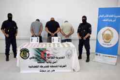 شرطة الشلف تفكك شبكة لترويج المؤثرات العقلية وتحجز 600 كبسولة و94 مليون سنتيم