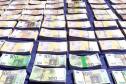 شرطة مطار وهران تحبط محاولة تهريب 120 ألف أورو نحو إسطنبول