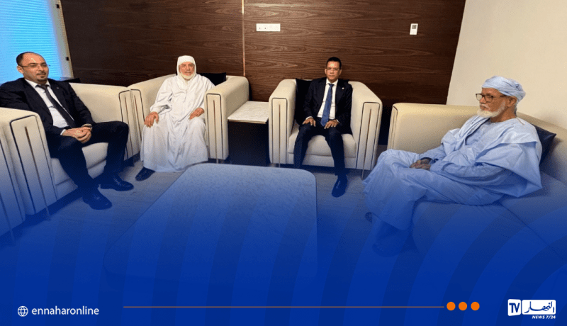 عميد جامع الجزائر يشارك بموريتانيا في المؤتمر الدولي للسيرة النبوية
