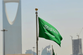 السعودية تعلن استهداف منشآت للطاقة وإصابة 73 شخصا