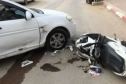 المسيلة.. قتيل وجريحان في اصطدام بين سيارة ودراجة نارية بمڨرة