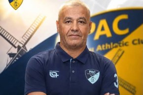إدارة نادي بارادو تعلن عن اقالة المدرب كمال غربي