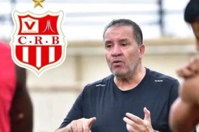 معلول: “قررت مواصلة مهامي نزولا عند طلب إدارة وجماهير شباب بلوزداد”