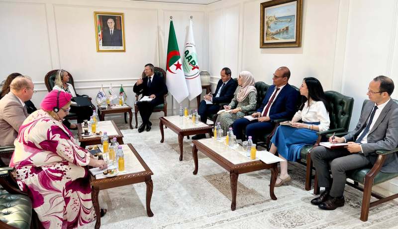 الوكالة الجزائرية لترقية الاستثمار تستقبل وفدًا من صندوق النقد الدولي