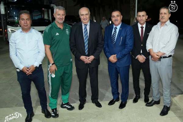 بالصور..  وفد “الخضر” يحلّ بتيزي وزو تحسبا لمواجهة النيجر