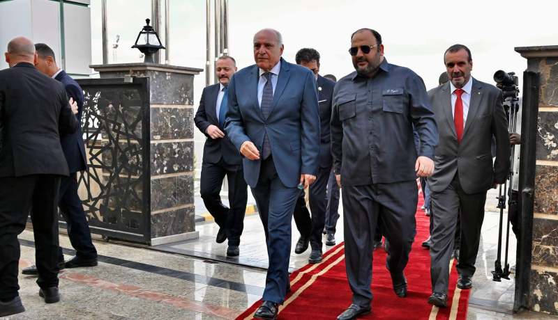 بتكليف من رئيس الجمهورية.. عطاف في ليبيا