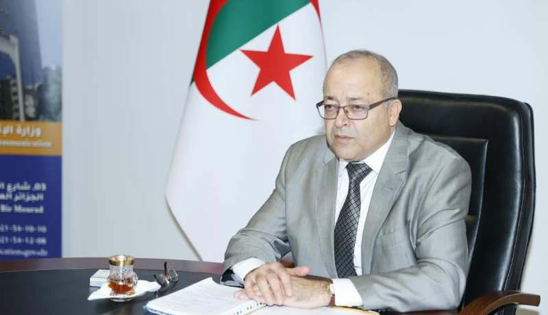 وزير الاتصال يبحث الوضعية المالية للمطابع العمومية وشركة الجزائرية للورق