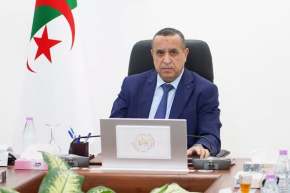 وزير الطاقة يشرف على اجتماع تحضيري لمناقشة مشروع قانون المالية لسنة 2027