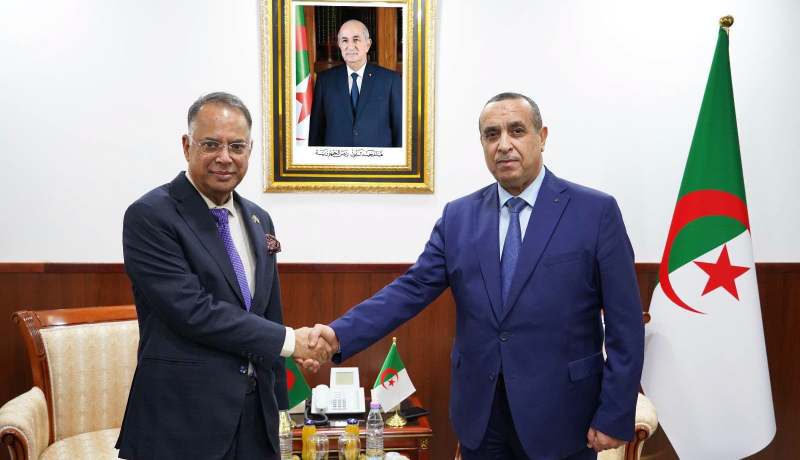 الجزائر وبنغلاديش تبحثان إبرام اتفاق حكومي لتطوير التعاون في مجالات الطاقة