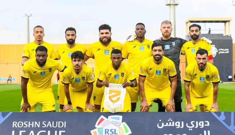سعيود وبن دبكة يخطفان الأضواء في قمة الحزم والفيحاء