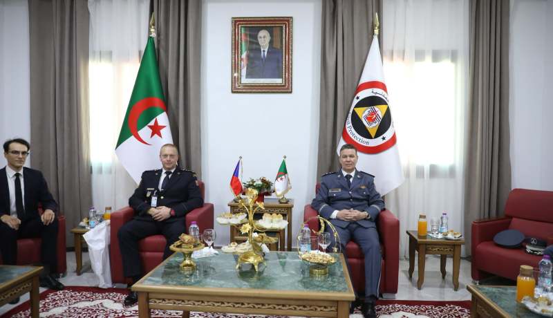 الحماية المدنية الجزائرية والتشيكية توقّعان مذكرة لتعزيز التعاون وتبادل الخبرات