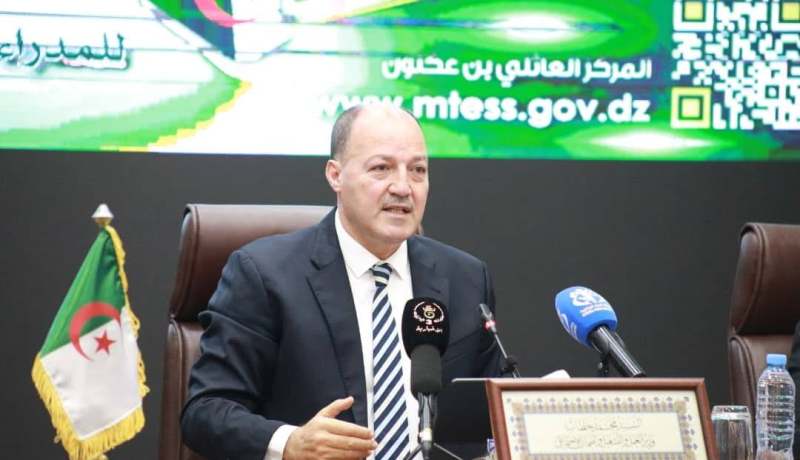 حطاب يؤكد اعتماد ثقافة النتائج وتحسين جودة الخدمة العمومية