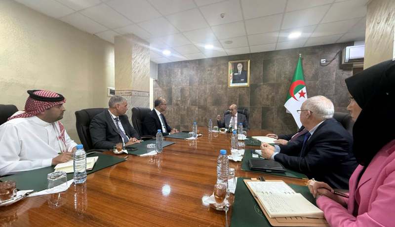 كورتل يبحث مع مجموعة “صافولا” السعودية فرص الاستثمار في الصناعات الغذائية بالجزائر