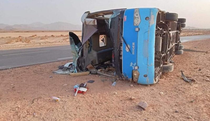 معسكر.. 17 جريحا في انحراف وانقلاب حافلة لنقل المسافرين