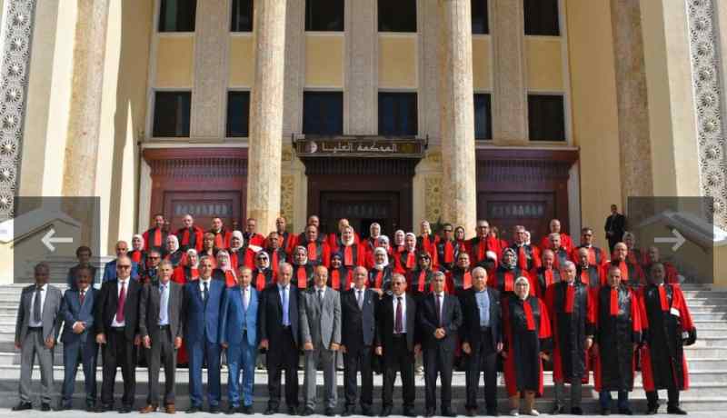 تنصيب 46 قاضيا جديدا بالمحكمة العليا في وظائف مستشار ومحامٍ عام