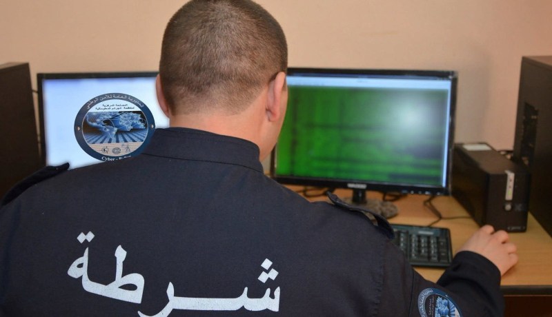 باتنة: توقيف امرأتين بعد قيام إحداهما بتدنيس المصحف الشريف