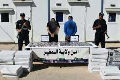 شرطة المغير تحجز 5200 كيس شمة وتفكك شبكة لتهريب عتاد الإعلام الآلي