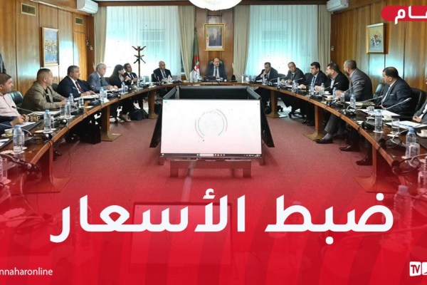 الوزير الأول يعقد اجتماعا مشتركا لمتابعة ملف تسويق اللحوم الحمراء