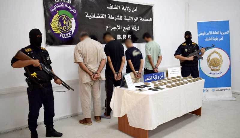 الشلف.. تفكيك شبكة إجرامية وحجز قرابة 3 كلغ من الكيف المعالج