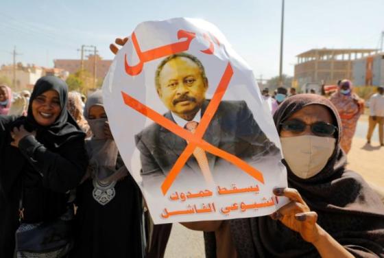 Des milliers de manifestants soudanais en colère au 2e anniversaire de la révolte