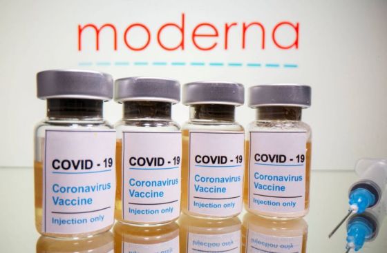 Covid-19: le vaccin de Moderna assure 3 mois d’immunité