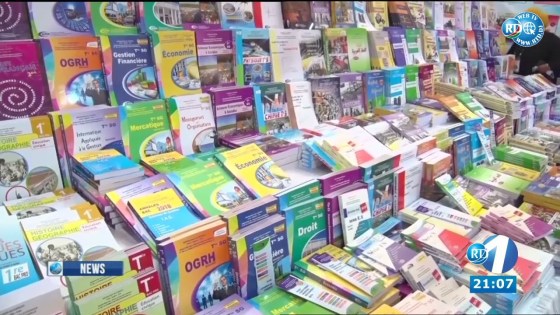 Médéa : Exposition-vente de manuels scolaires
