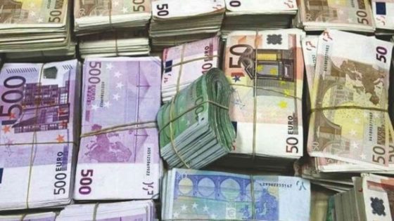 Quatre employés d’une banque à Constantine détournent 700 milles euros