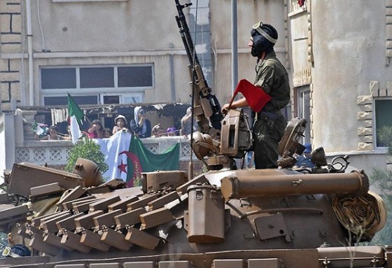 Manœuvres militaires algero-russes en Novembre à Béchar