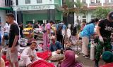 Plus de 160 morts dans un séisme en Indonésie