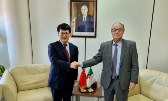 Belani reçoit l’ambassadeur de Chine en Algérie : La visite de Tebboune à Pékin au cœur des discussions