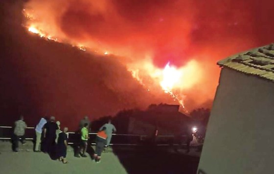 Béjaïa : Une dizaine de nouveaux départs de feu