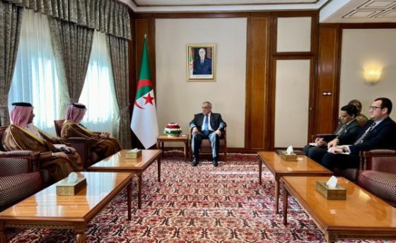 Alger et Doha veulent renforcer la coopération bilatérale